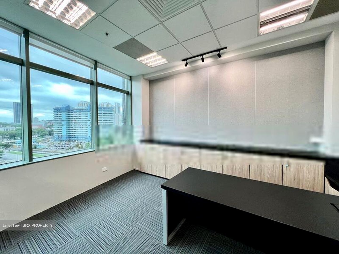 Kings Centre (D3), Office #469413351